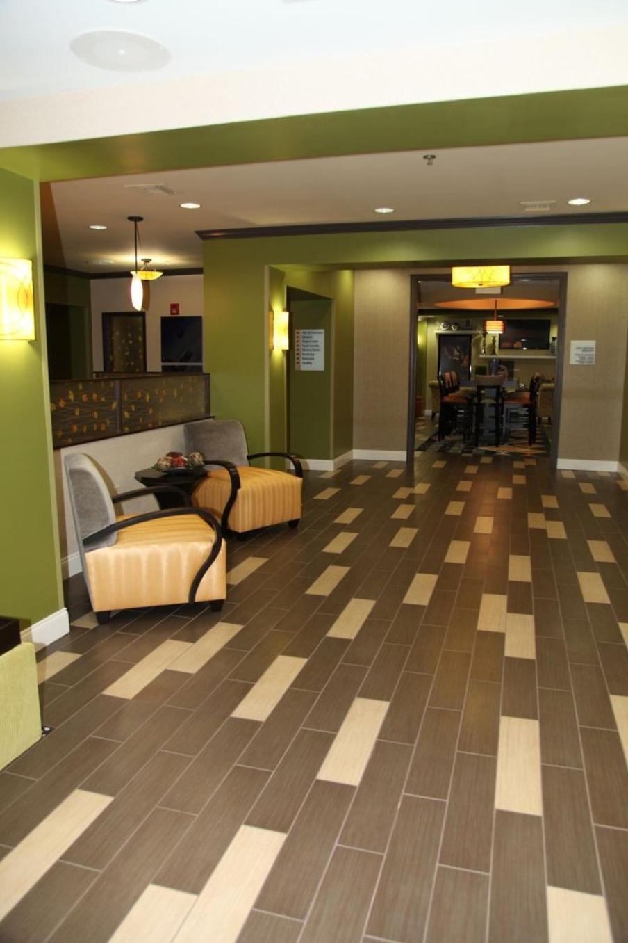 Holiday Inn Express & Suites - Huntsville Airport By Ihg Мадисон Экстерьер фото